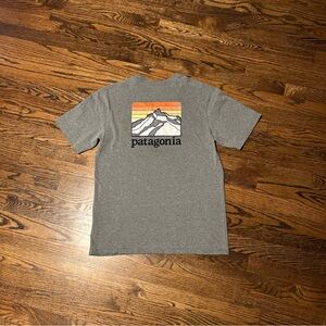 Patagonia Line Logo Ridge Pocket Responsibili-Tee Shirt Regular Fit Men's Small